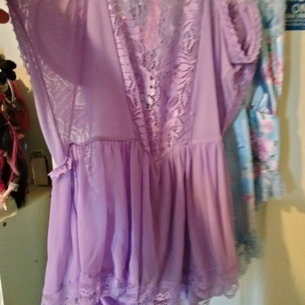 Dolls kill lingerie - Picture 3 of 4